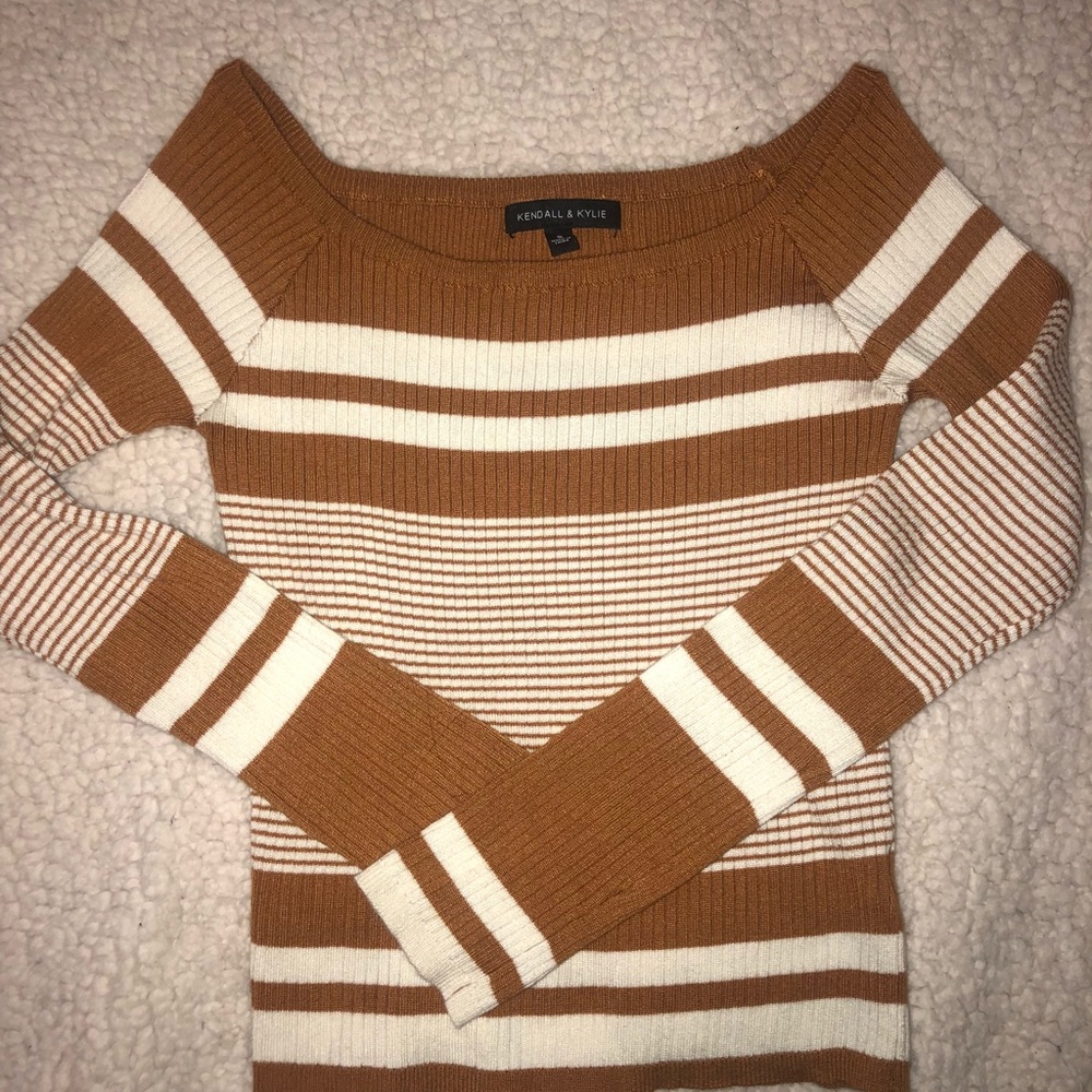 Kendall and Kylie long sleeve shirt